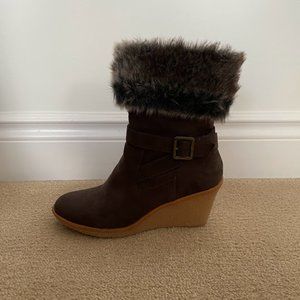 Brown Winter Boots with Heel